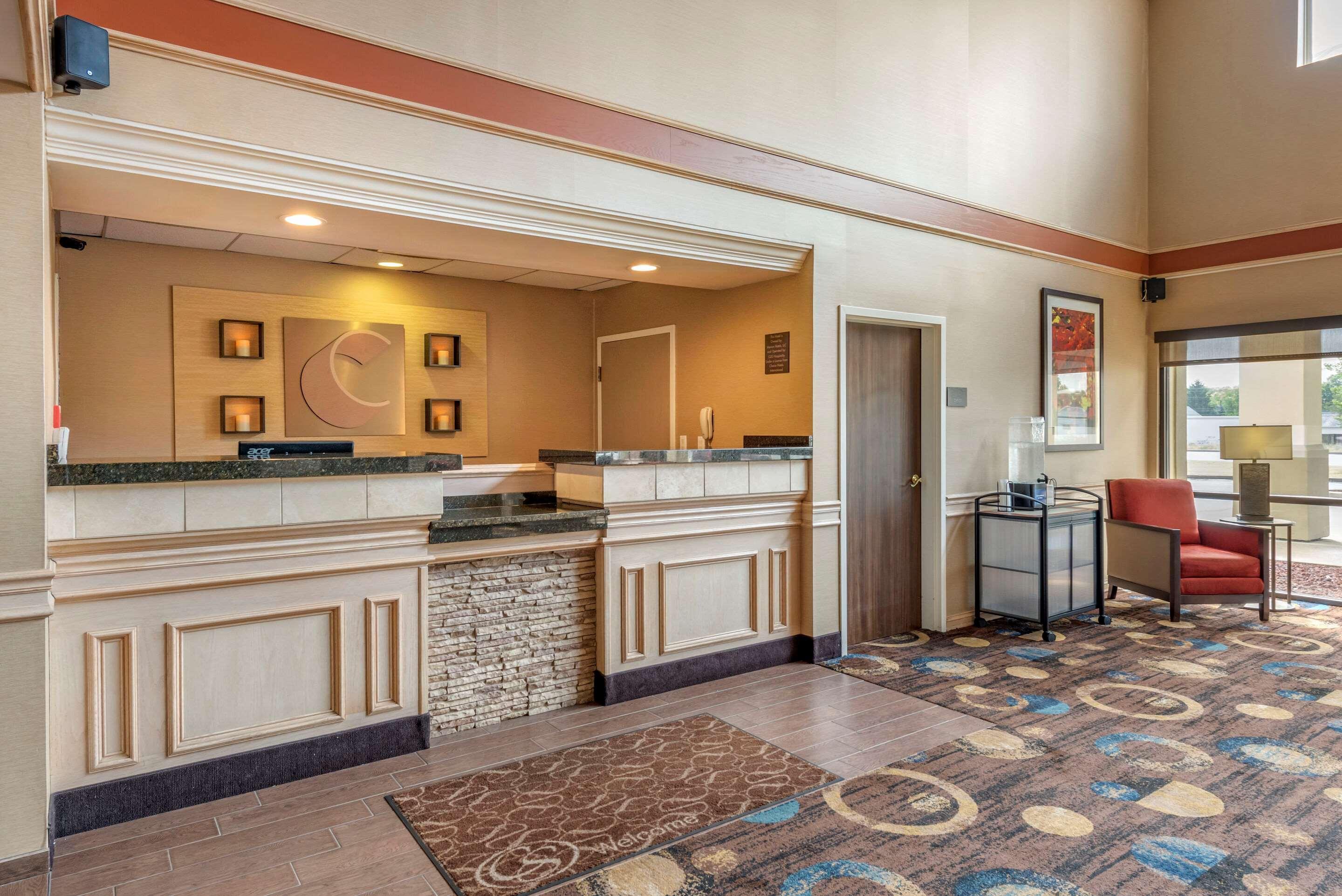 Comfort Suites Маріон Екстер'єр фото