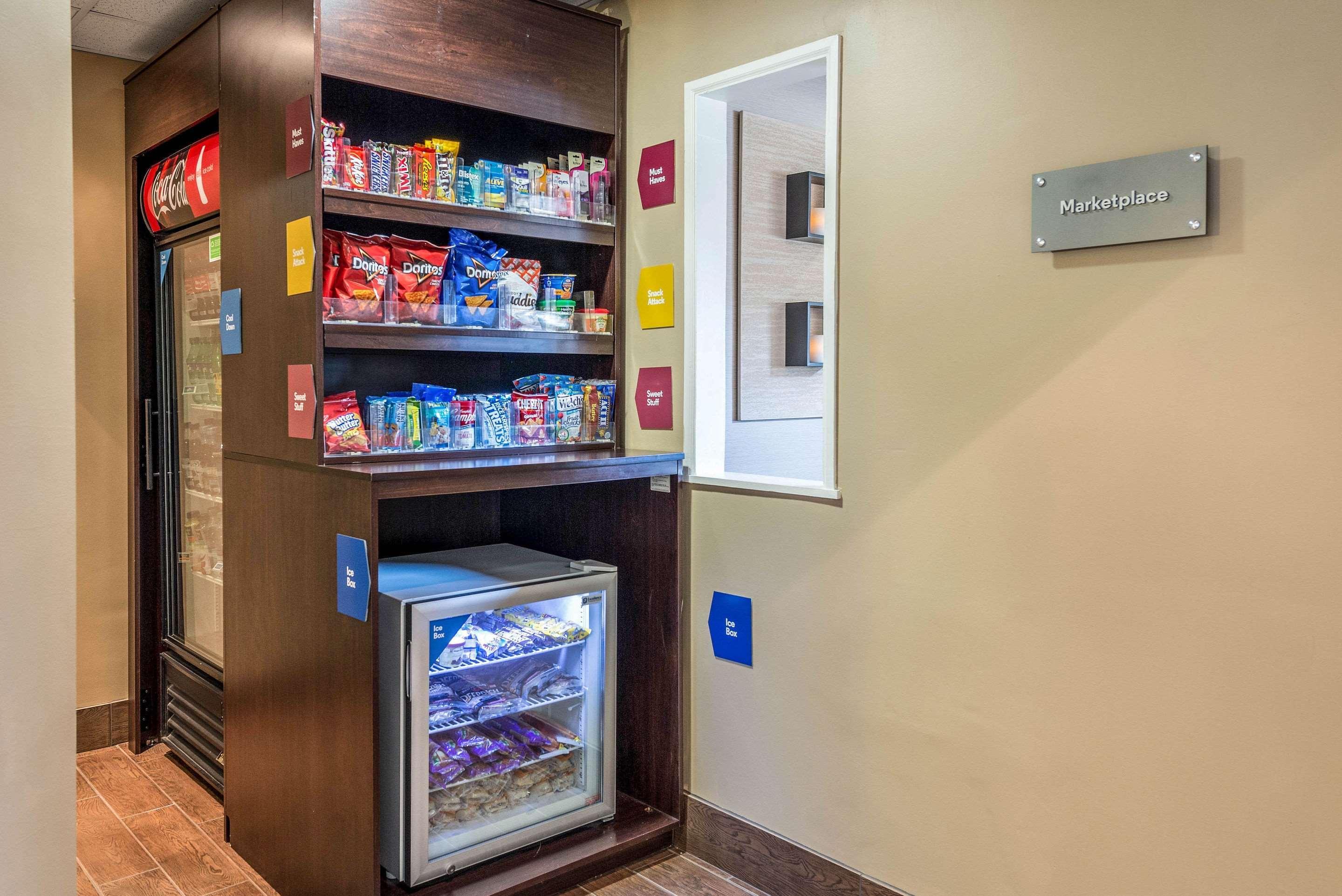 Comfort Suites Маріон Екстер'єр фото
